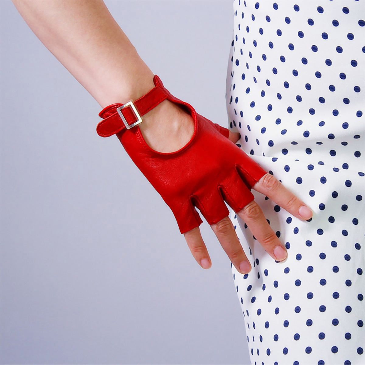 Women's Genuine Leather 5.5 Inch Slim Fit Half Finger Driving Gloves