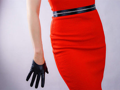 Women's Black Faux Leather Slim Fit Full Finger Party Gloves