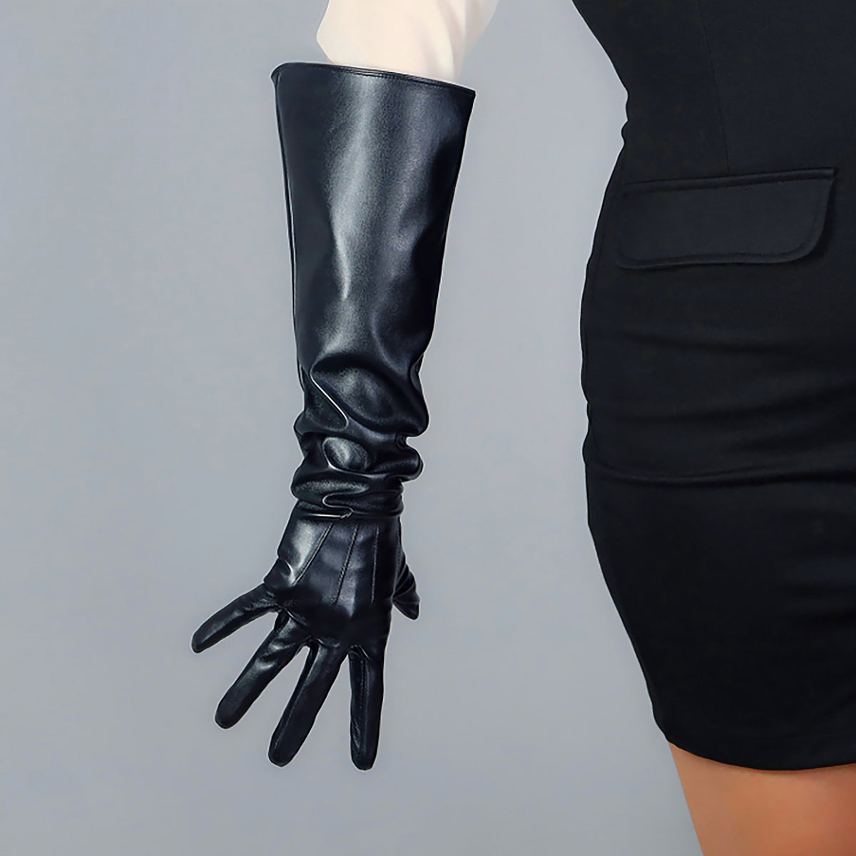 Women's Black Faux Leather Slim Fit Full Finger Party Gloves