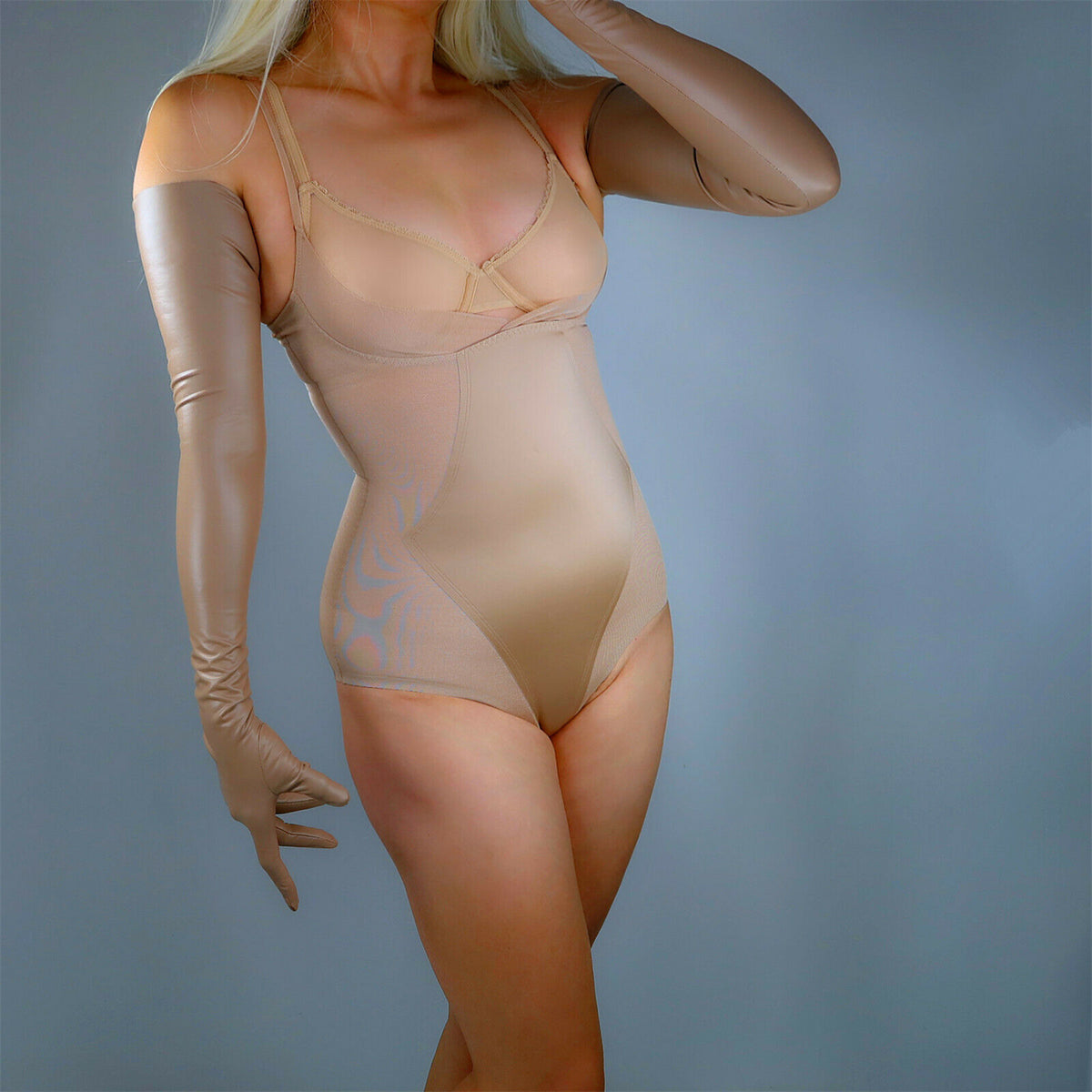 Women's Latex 27.6 Inch Slim Fit Full Finger Party Gloves